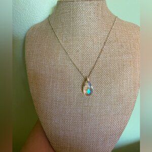 Elegant Silver Iridescent Crystal Teardrop Pendant Necklace